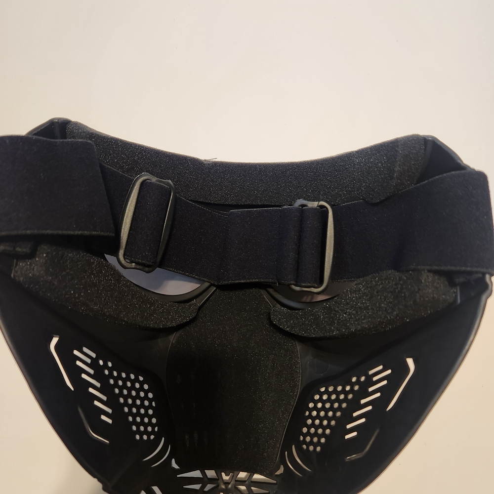 Black Skull Face Mask - Picture 3 of 3